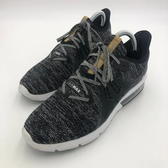 nike 908993 011
